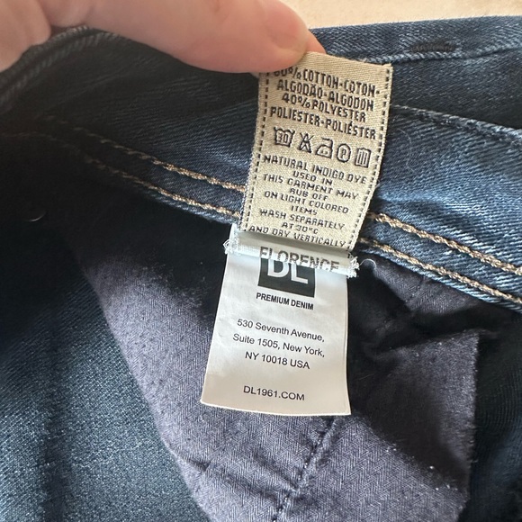 DL1961 - Florence Skinny Sculpting Jean (bootcut ankle) - Size 29 - EUC - Picture 11 of 13